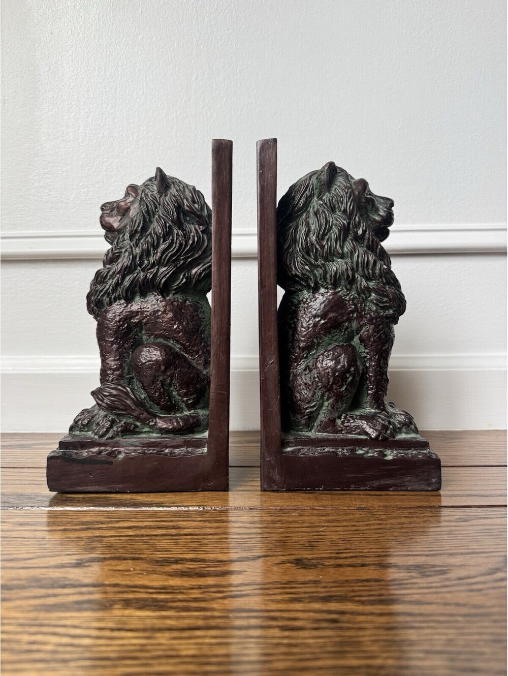 Bookends Set Lions Painted Green/Brown